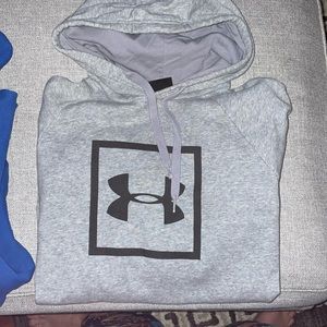 Men’s under armour hoodies